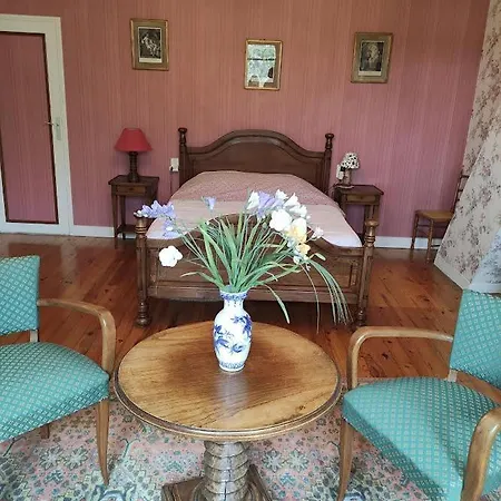 D'hote A Rives En Seine Bed & Breakfast 3*