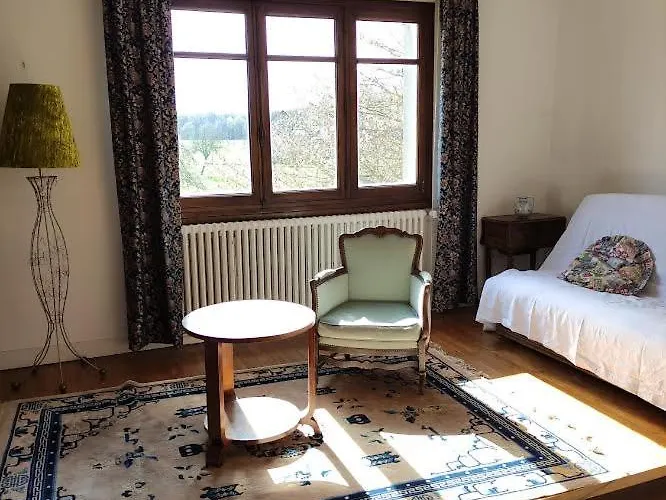 D'hote A Rives En Seine Bed & Breakfast 3*